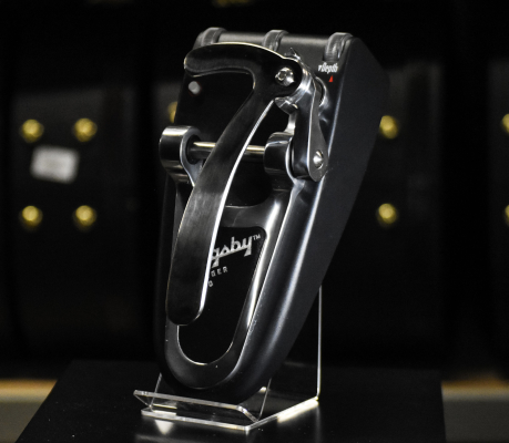 Gamechanger Audio - BIGSBY PEDAL